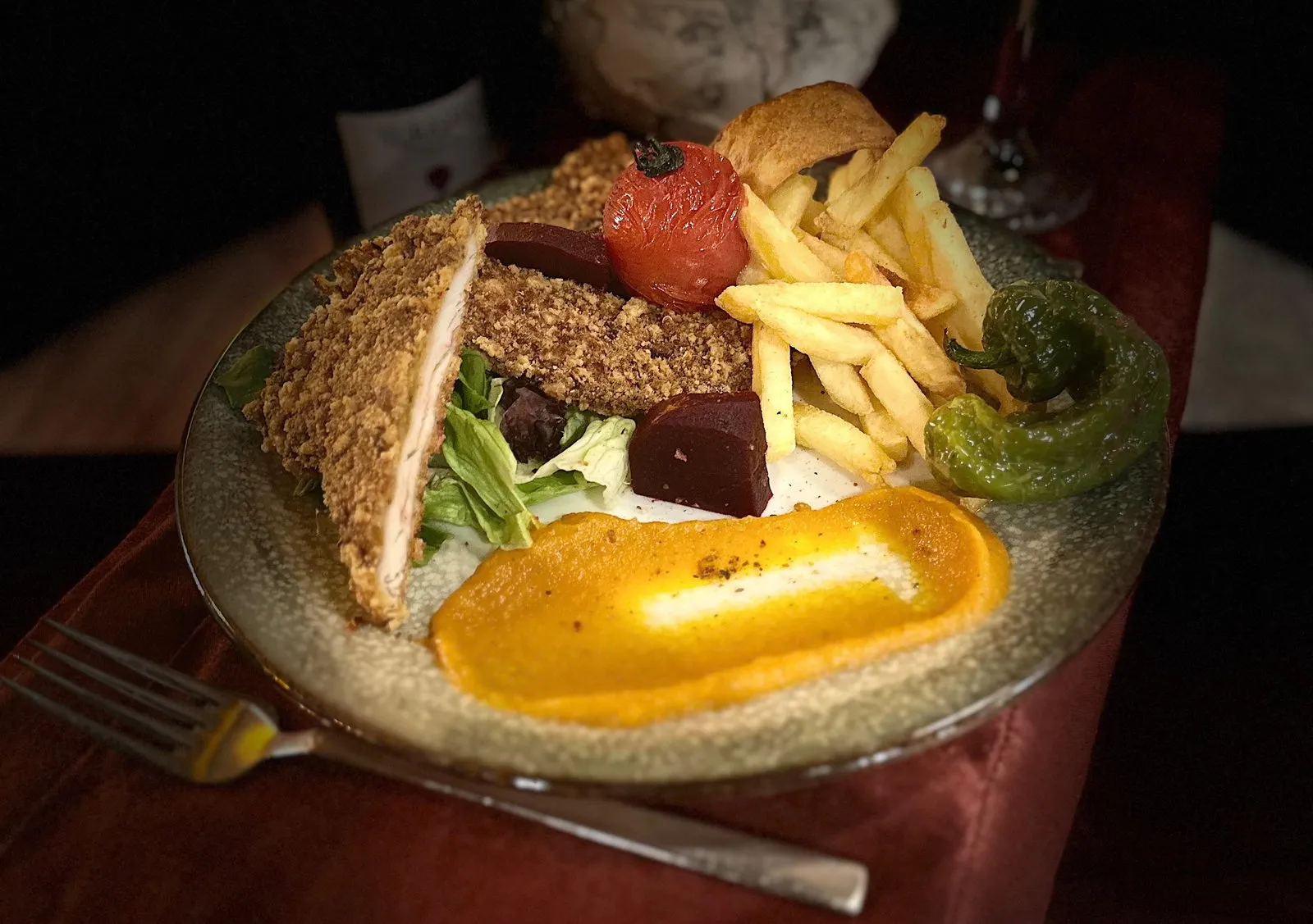 HÜHNCHEN-CHINITZEL